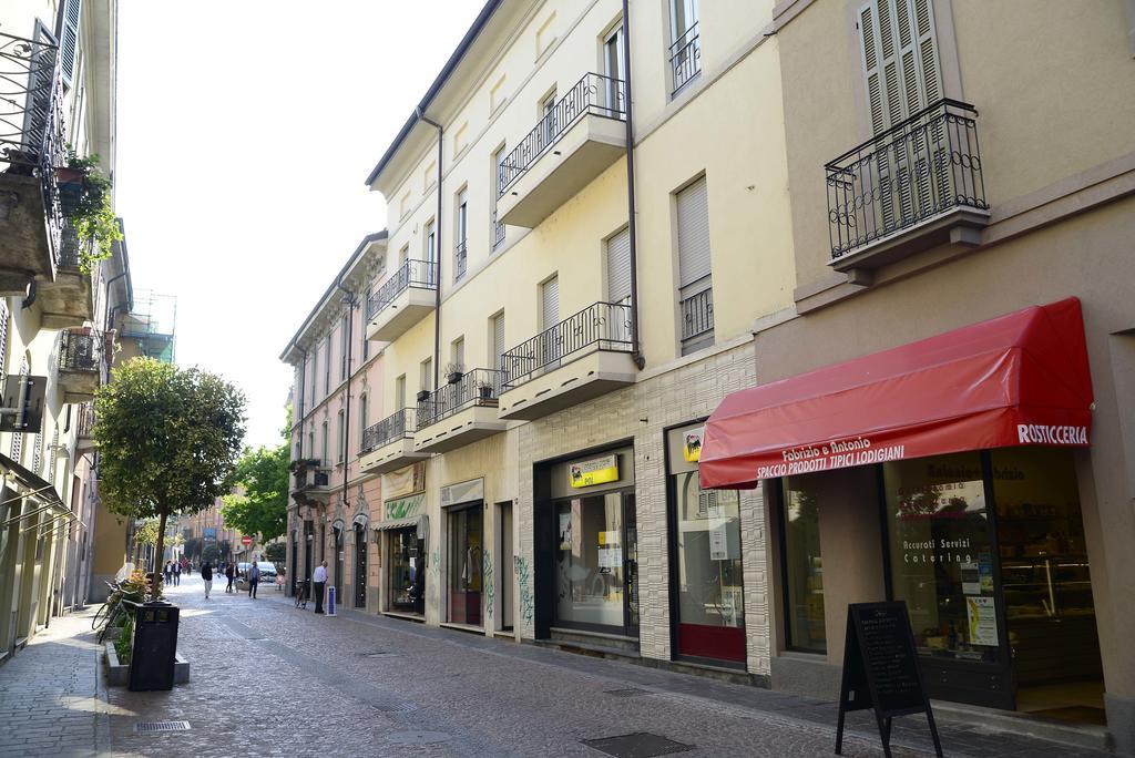 Appartamento Corso Adda Lodi Zewnętrze zdjęcie